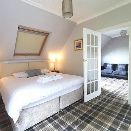 The Knowe Guest House คาลเลนเดอร์ ภายนอก รูปภาพ