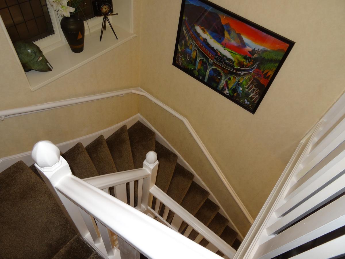 The Knowe Guest House คาลเลนเดอร์ ภายนอก รูปภาพ