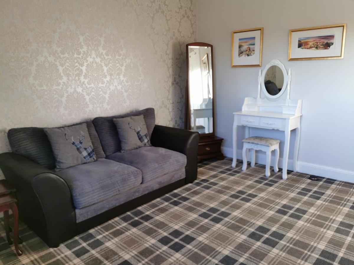 The Knowe Guest House คาลเลนเดอร์ ภายนอก รูปภาพ